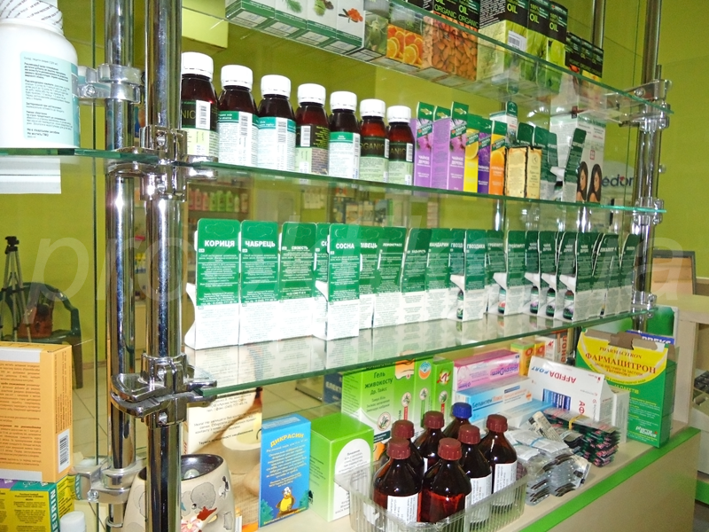 Прилавки, витрины в Аптечная мебель с перфорацией, торговое оборудование в Киеве и области